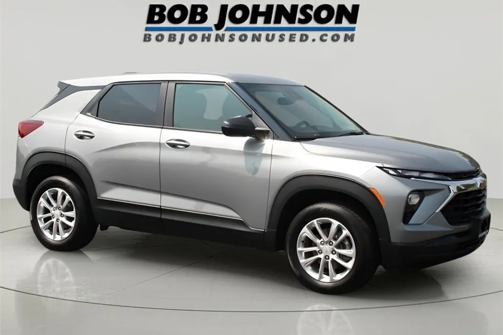 2025 Chevrolet Trailblazer LS photo 1