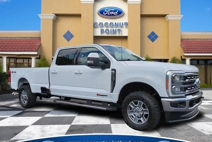 2023 Ford F-350 photo 1