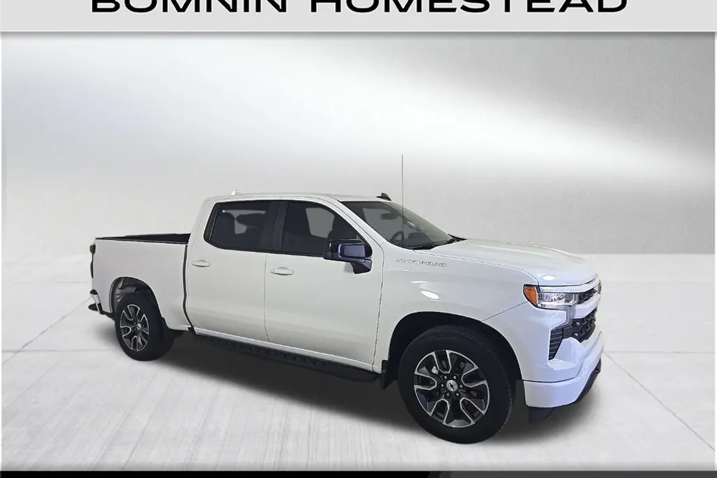 2022 Chevrolet Silverado 1500 RST photo 1