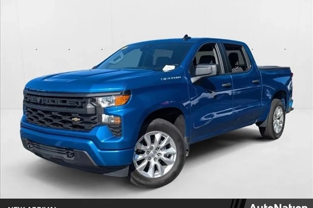 2022 Chevrolet Silverado 1500 Custom photo 1