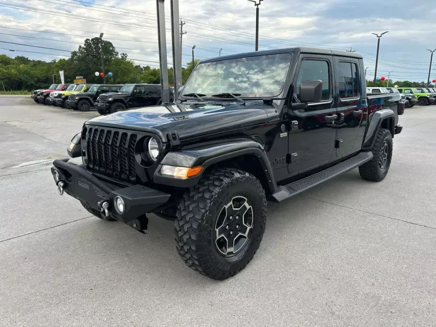 2022 Jeep Gladiator Sport S photo 1