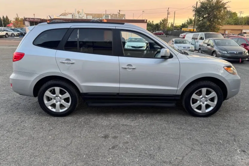 2009 Hyundai Santa Fe Limited photo 1
