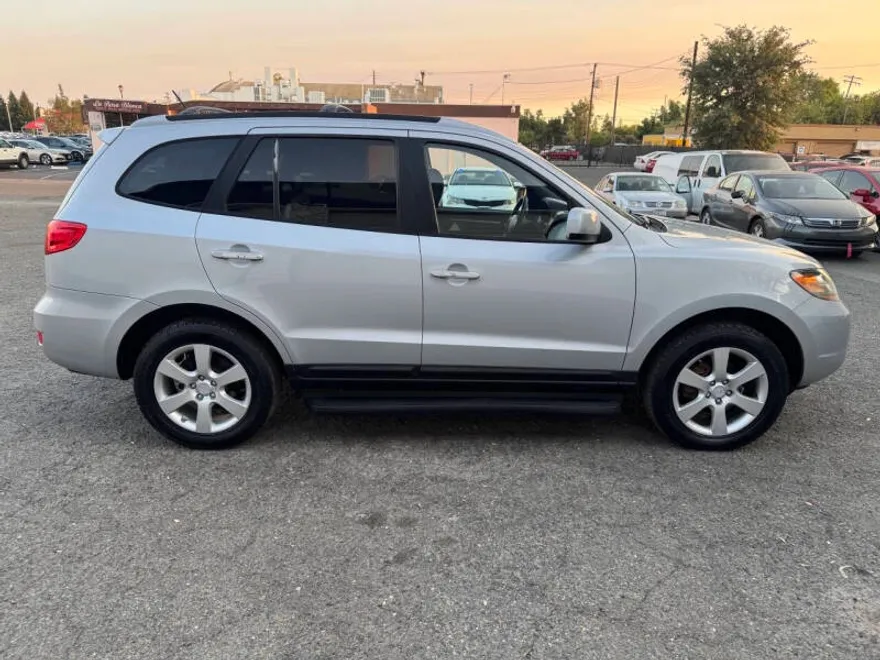 2009 Hyundai Santa Fe Limited photo 1