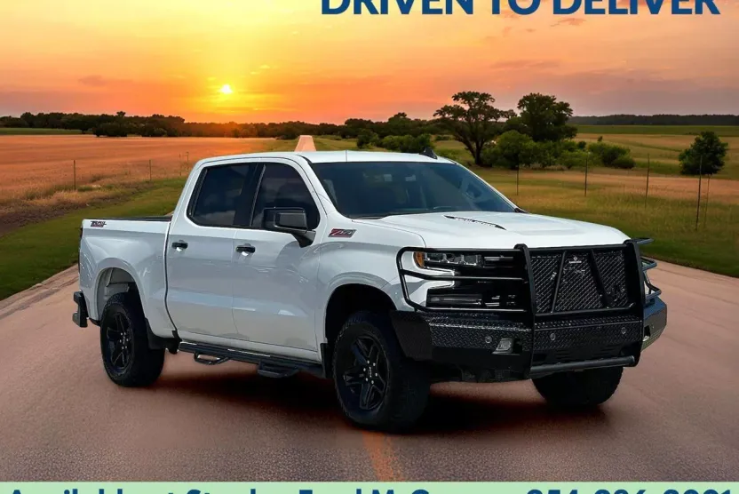 2021 Chevrolet Silverado 1500 LT Trail Boss photo 1