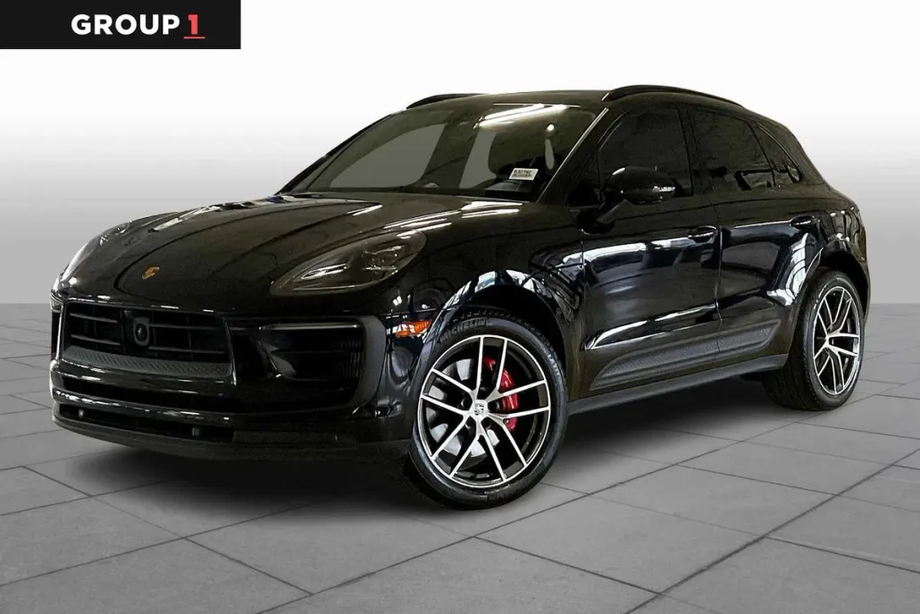 2024 Porsche Macan S photo 1