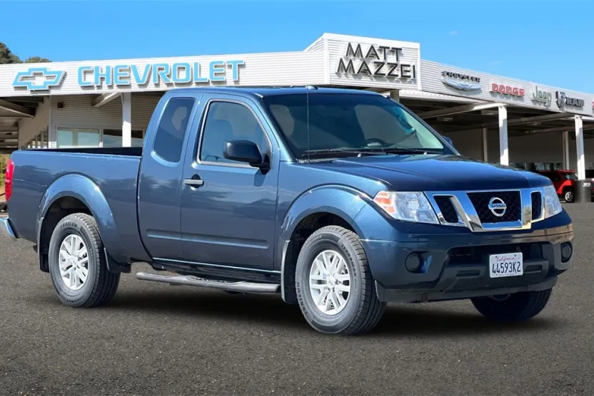 2017 Nissan Frontier SV photo 1