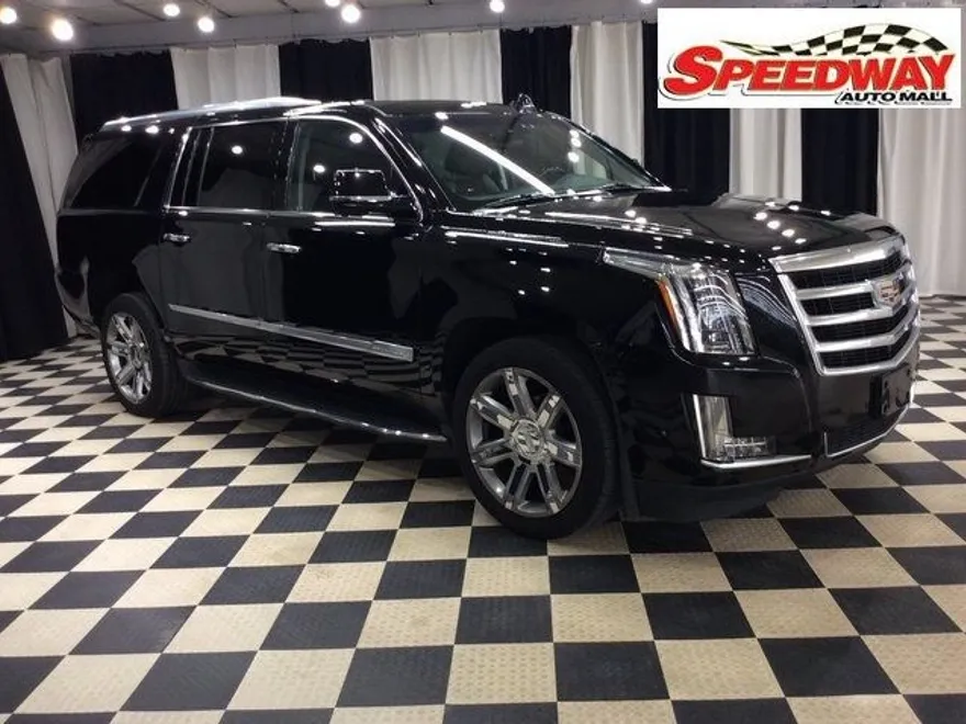 2020 Cadillac Escalade ESV Luxury photo 1