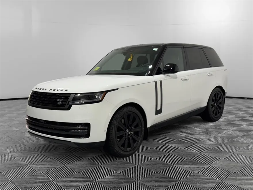 2025 Land Rover Range Rover SE photo 1