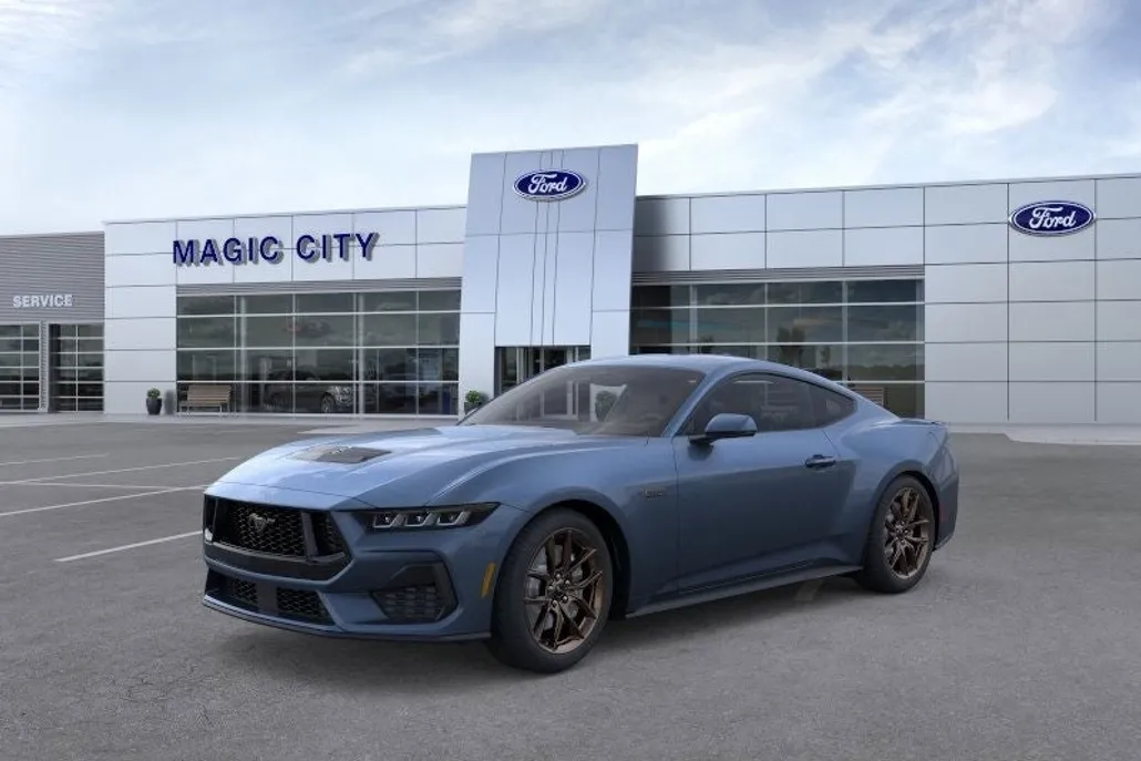 2025 Ford Mustang GT Premium photo 1