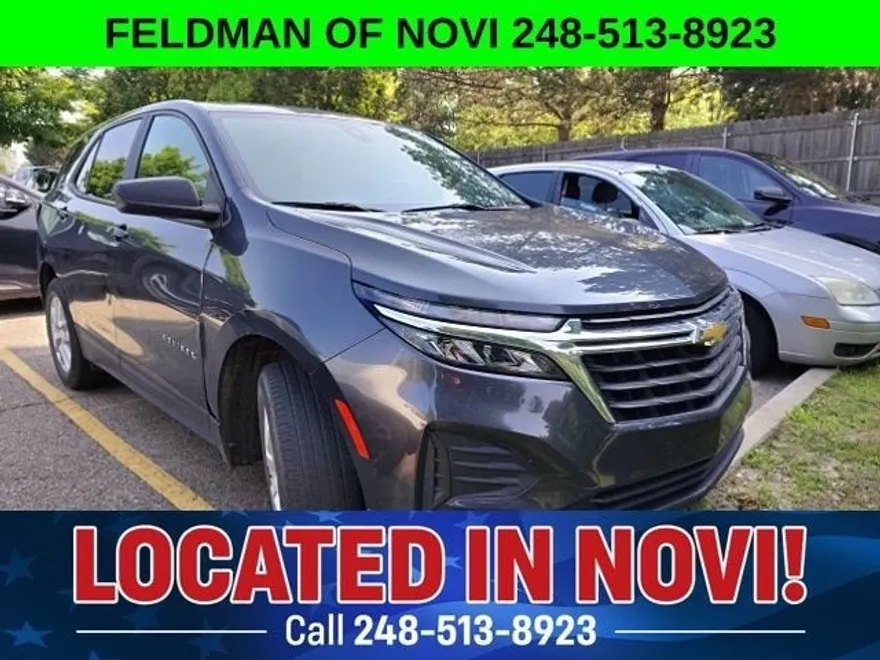 2022 Chevrolet Equinox LS photo 1
