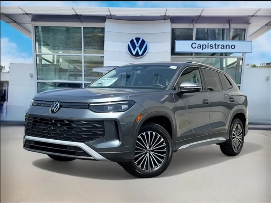 2025 Volkswagen Tiguan S photo 1