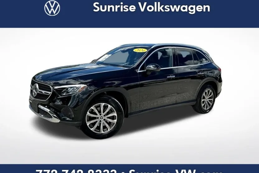 2024 Mercedes Benz GLC 300 4MATIC photo 1