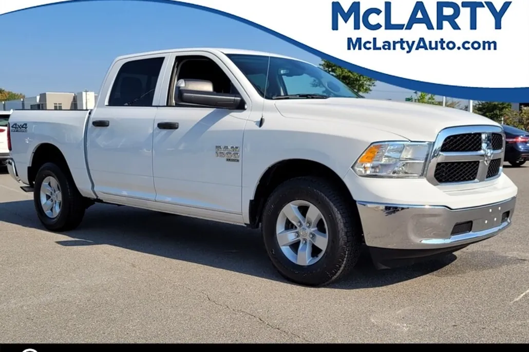 2023 Ram 1500 Classic SLT photo 1