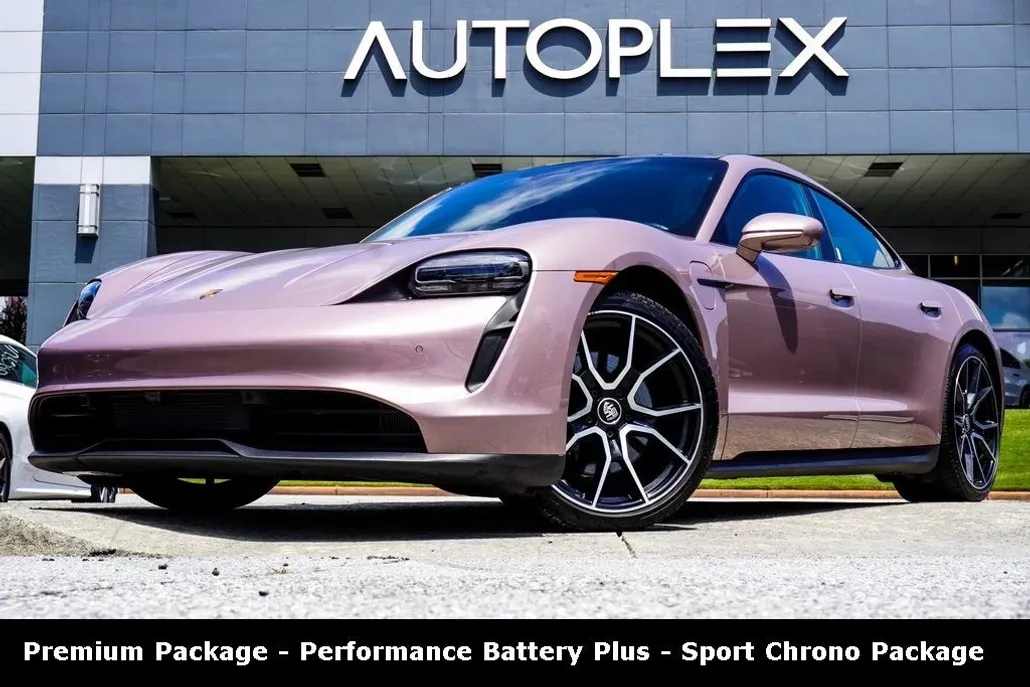 2023 Porsche Taycan 4S photo 1