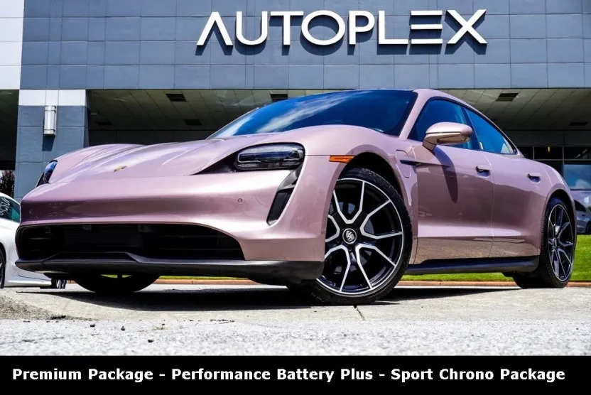2023 Porsche Taycan 4S photo 1