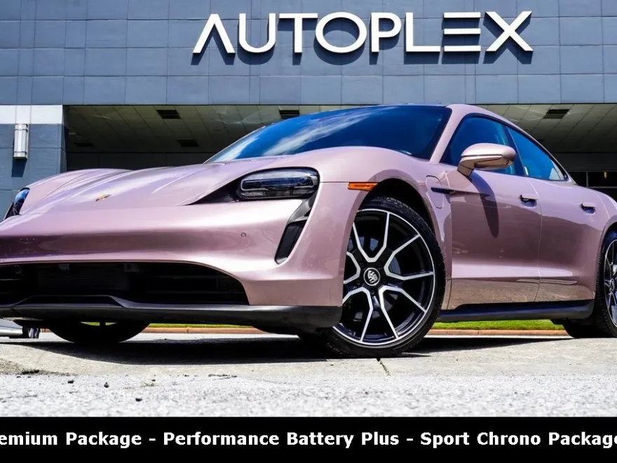 2023 Porsche Taycan 4S photo 1