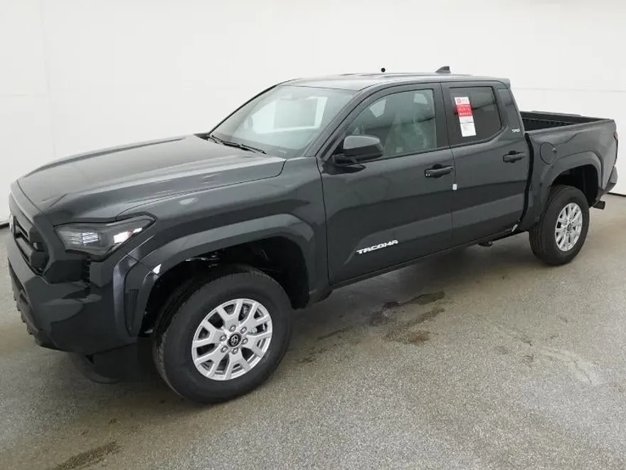 2025 Toyota Tacoma SR5 photo 1