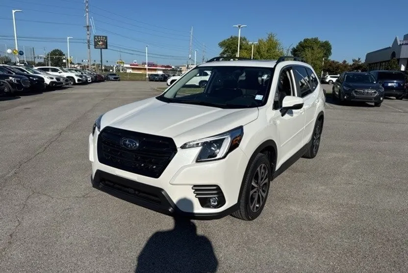 2024 Subaru Forester Limited photo 1