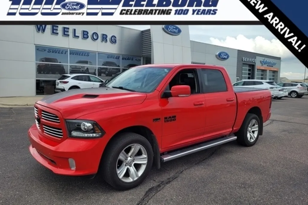 2016 Ram 1500 Sport photo 1