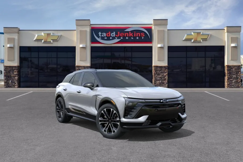 2026 Chevrolet Blazer EV photo 1