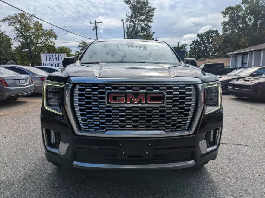 2021 Gmc Yukon XL Denali photo 1