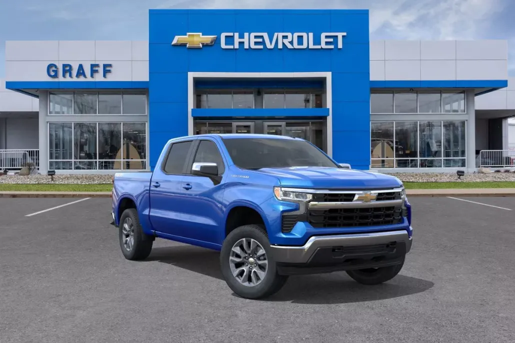 2026 Chevrolet Silverado 1500 LT photo 1