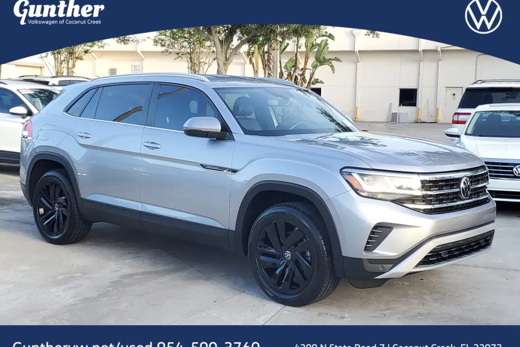 2022 Volkswagen Atlas Cross Sport SE Technology photo 1
