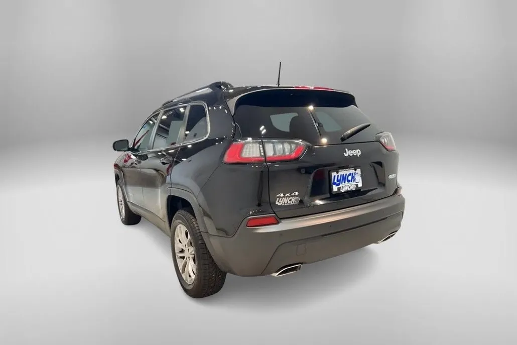 2022 Jeep Cherokee Latitude Lux photo 1