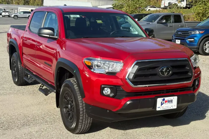 2023 Toyota Tacoma TRD Double Cab photo 1
