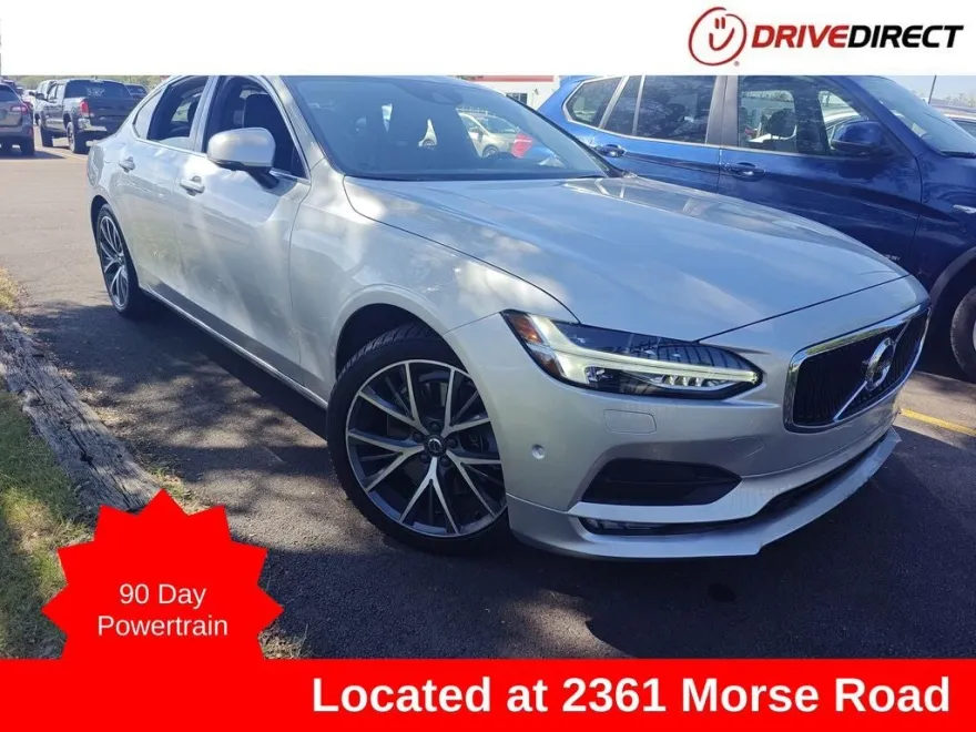 2017 Volvo S90 T6 Momentum photo 1