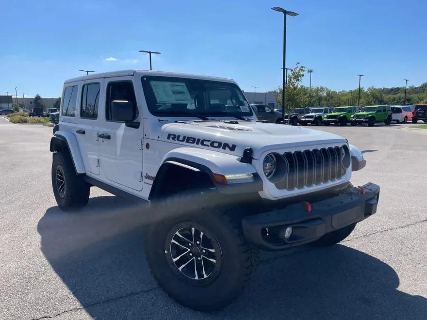 2025 Jeep Wrangler Rubicon X photo 1