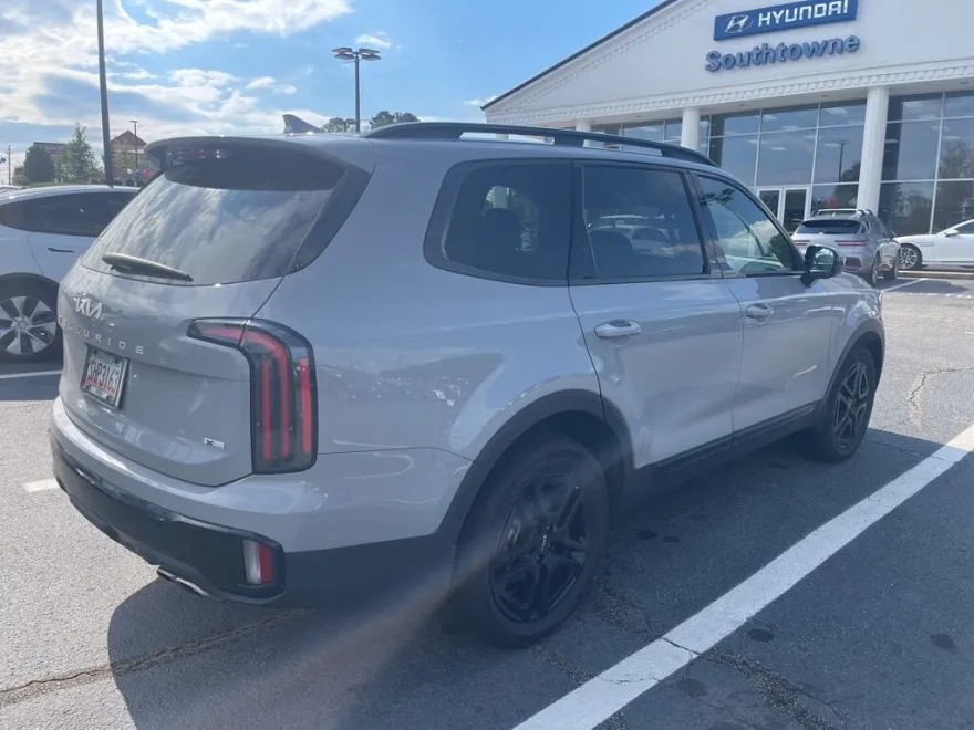 2024 Kia Telluride X-Line photo 1