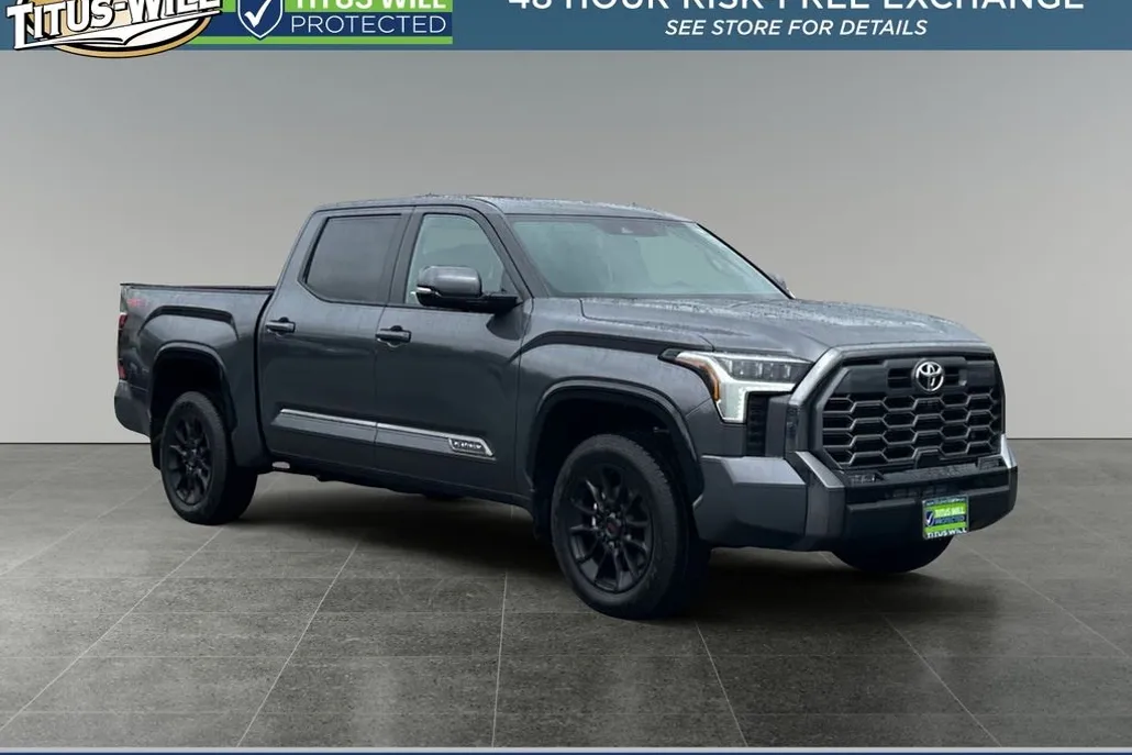 2025 Toyota Tundra Platinum photo 1