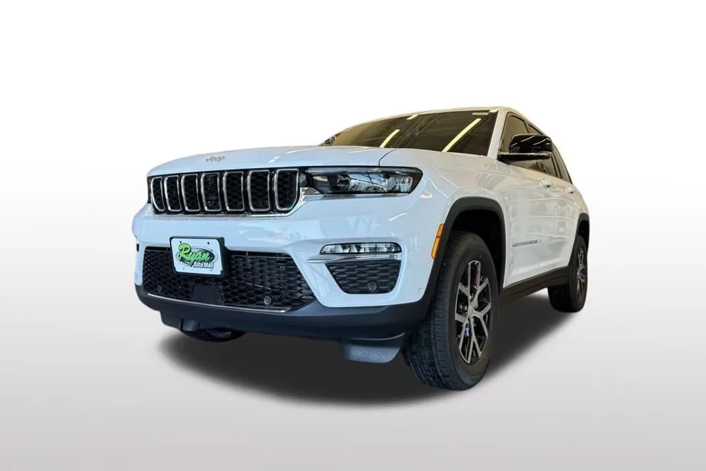 2025 Jeep Grand Cherokee Limited photo 1