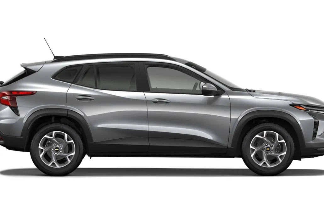 2026 Chevrolet Trax LT photo 1