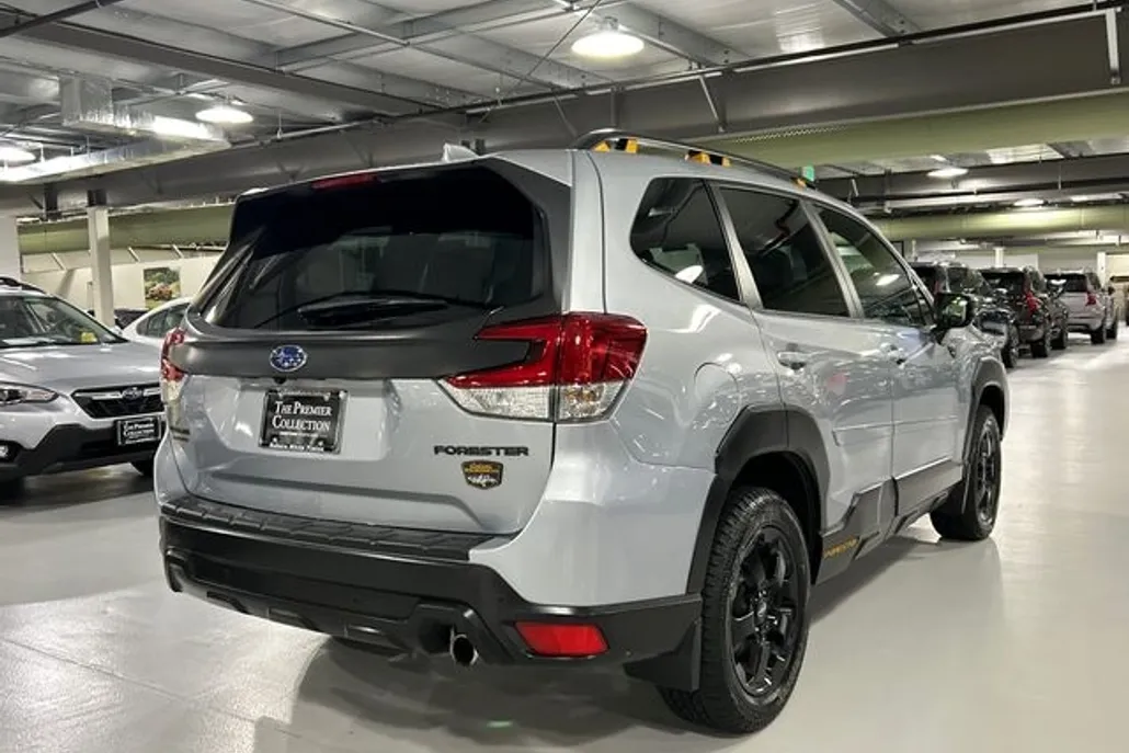 2022 Subaru Forester Wilderness photo 1