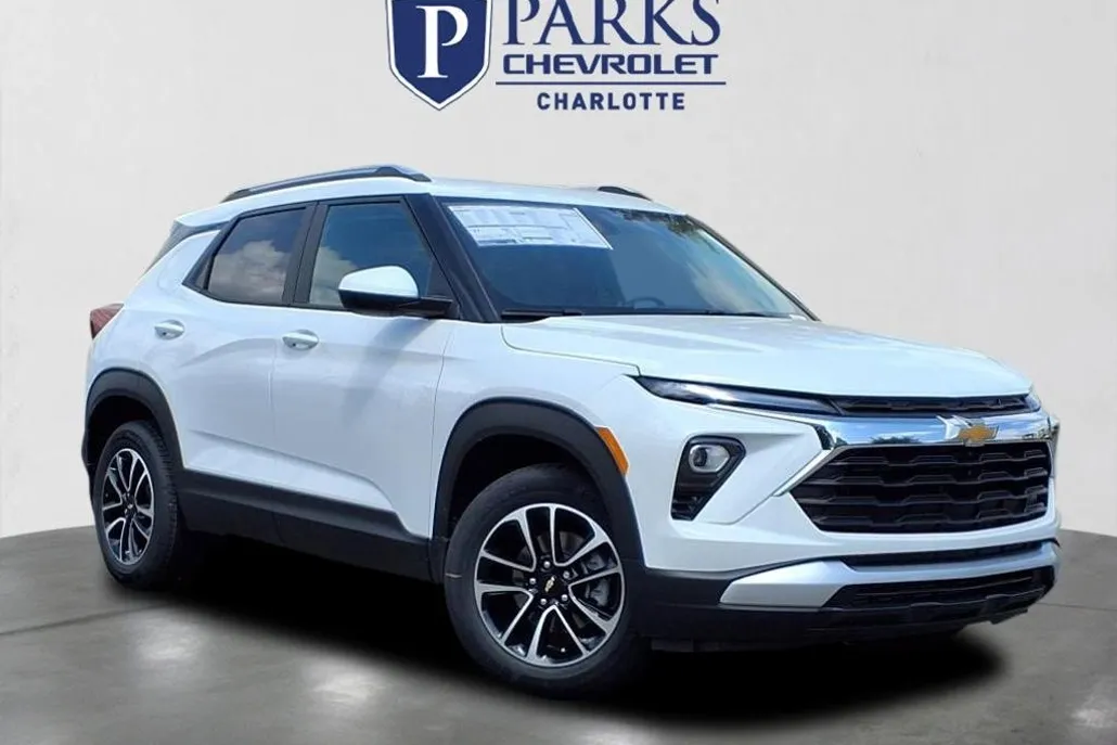 2026 Chevrolet Trailblazer LT photo 1