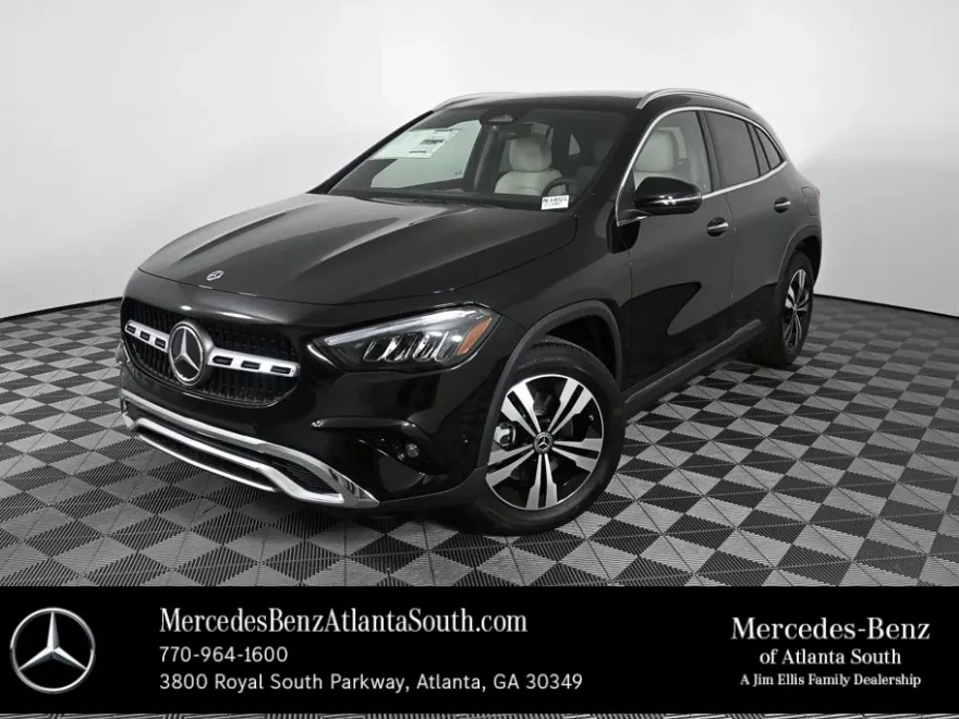 2026 Mercedes Benz GLA 250 photo 1