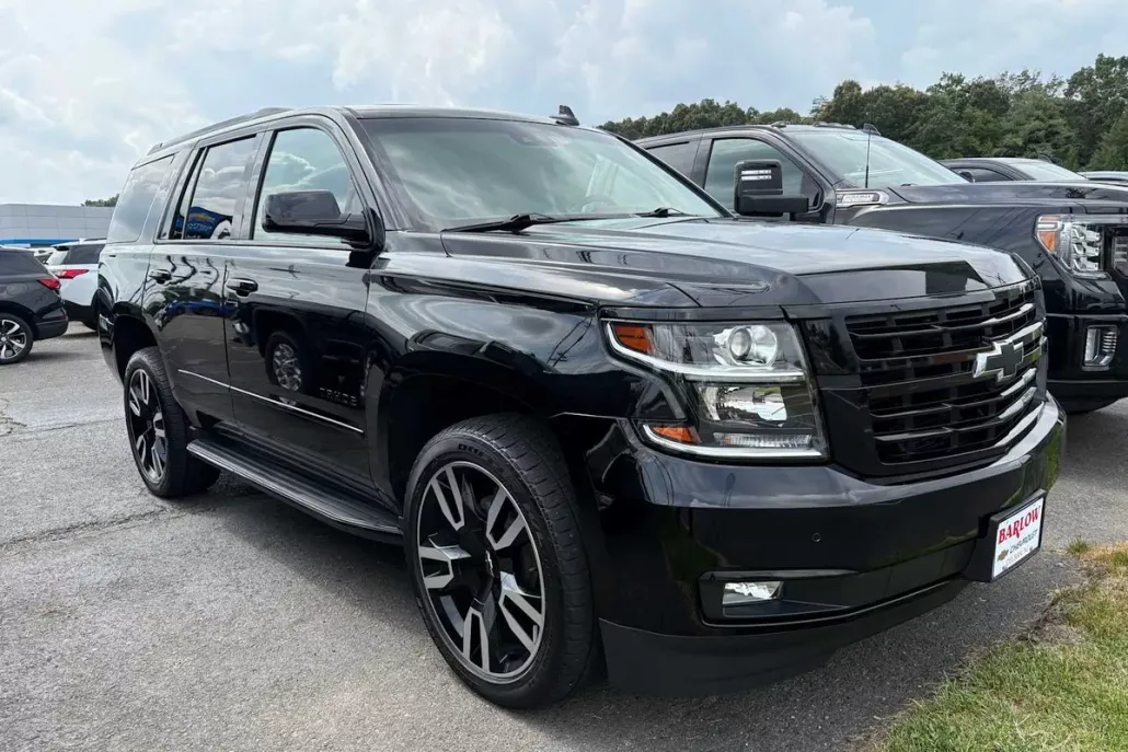 2018 Chevrolet Tahoe Premier photo 1