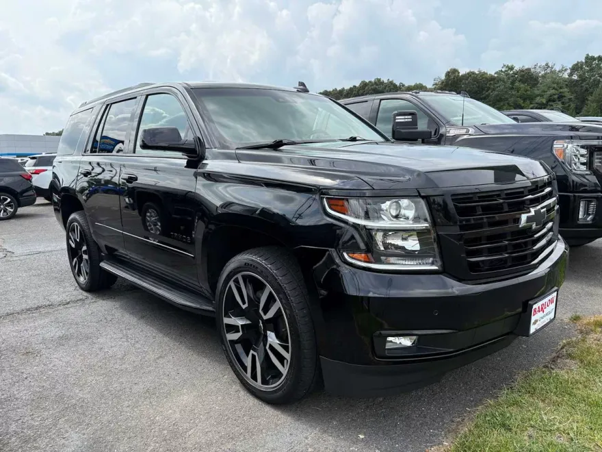 2018 Chevrolet Tahoe Premier photo 1