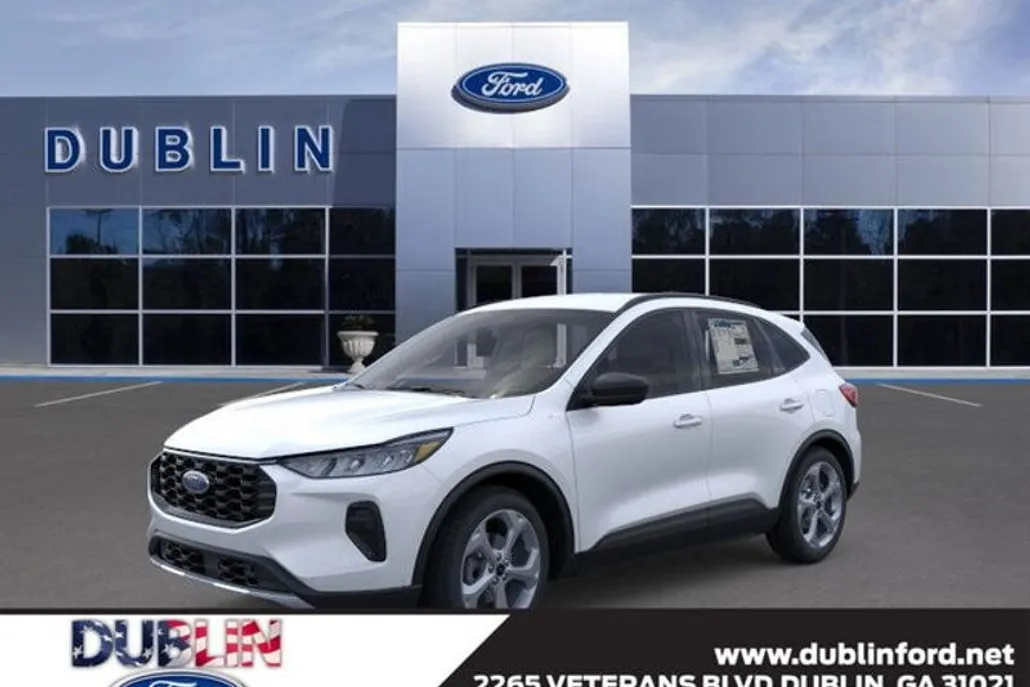 2026 Ford Escape ST-Line photo 1