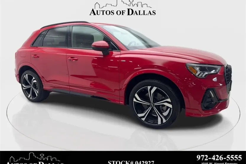 2023 Audi Q3 S line Premium Plus photo 1