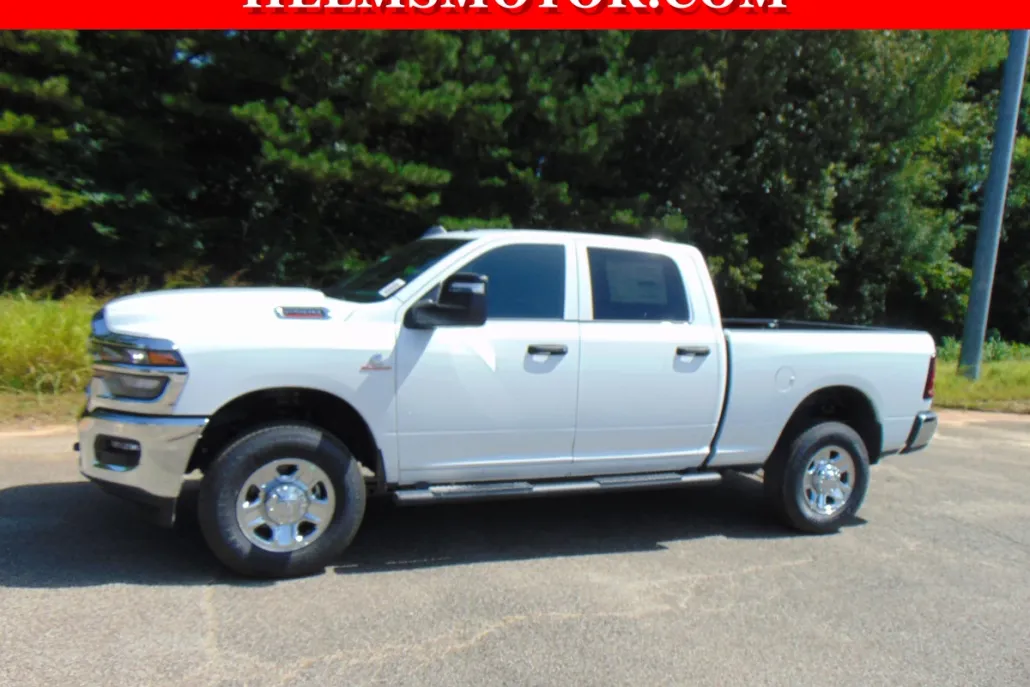 2025 Ram 2500 Tradesman photo 1