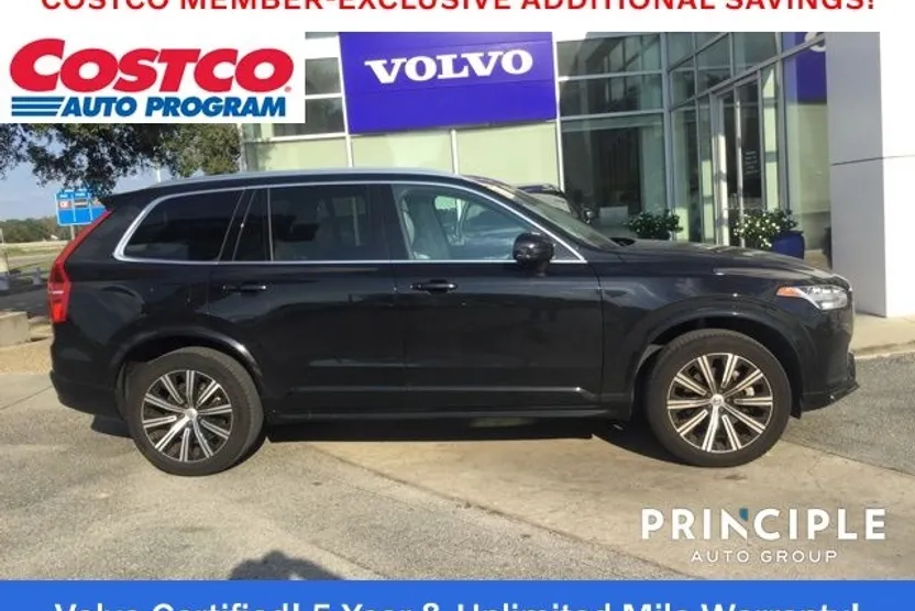 2023 Volvo XC90 B5 Core photo 1