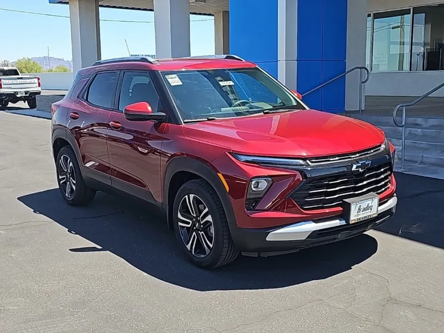 2025 Chevrolet Trailblazer LT photo 1