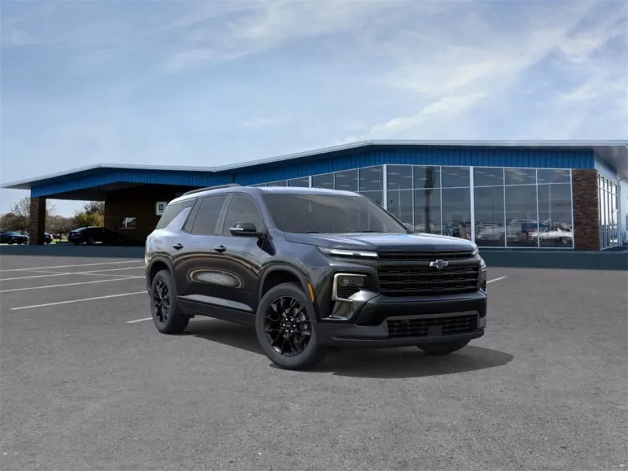 2026 Chevrolet Traverse photo 1