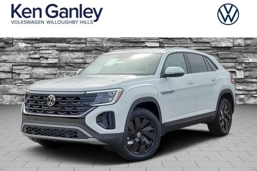 2025 Volkswagen Atlas Cross Sport SE Technology photo 1
