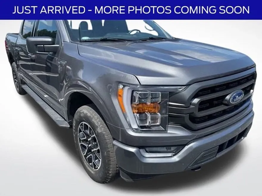 2022 Ford F-150 XLT photo 1