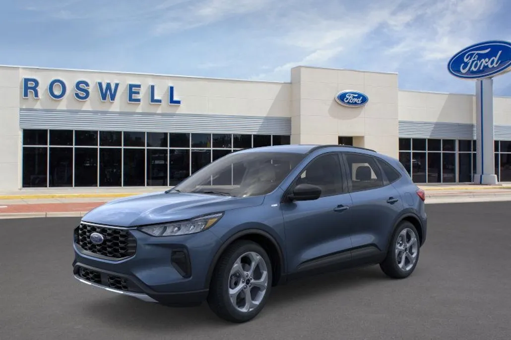 2025 Ford Escape ST-Line photo 1