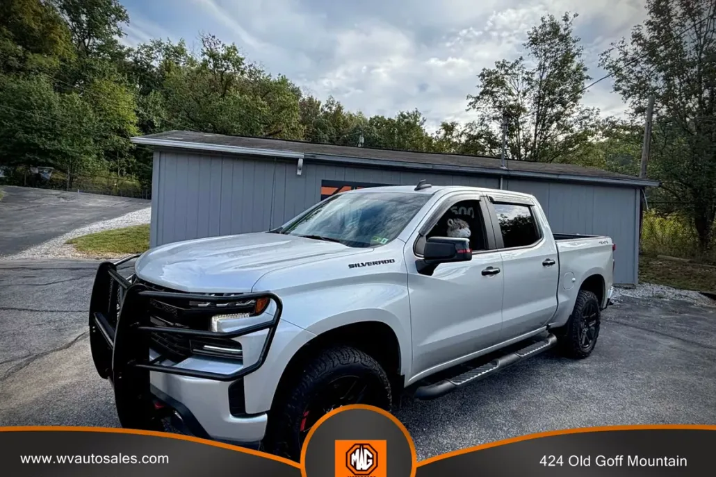 2021 Chevrolet Silverado 1500 RST photo 1